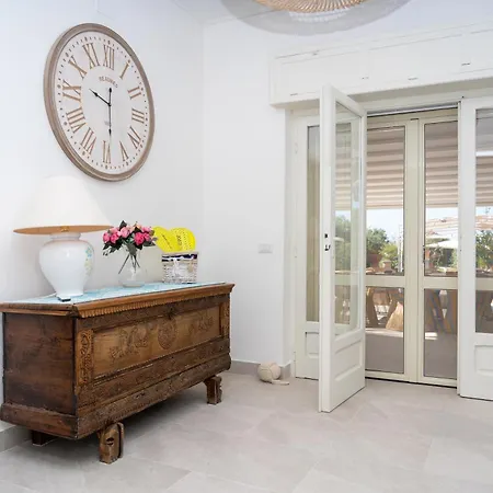 Villa Bianca Con Accesso Diretto Quartu SantʼElena