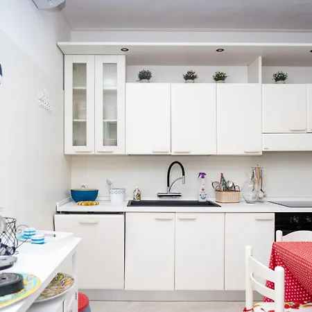 Bianca Con Accesso Diretto Villa *