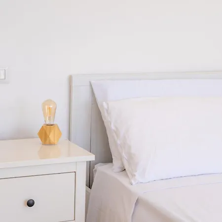 Bianca Con Accesso Diretto Villa *