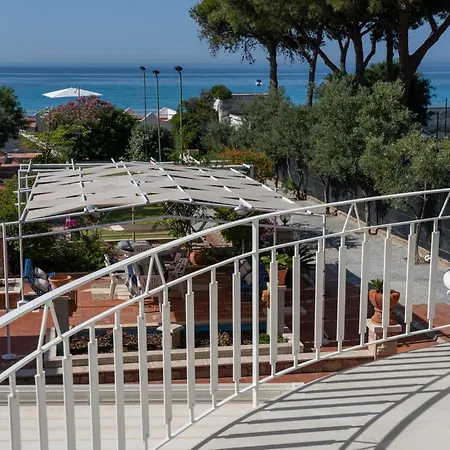 Bianca Con Accesso Diretto