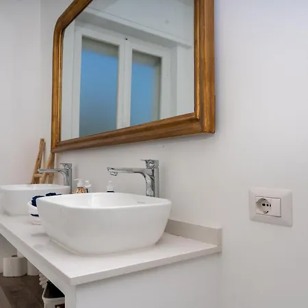 Villa Bianca Con Accesso Diretto