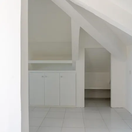 Bianca Con Accesso Diretto Vila